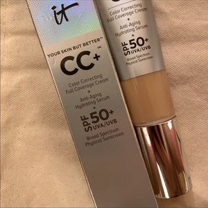 It Cosmetics CC+ cream LIGHT
